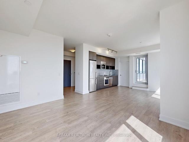 3808 - 7 Mabelle Ave, Condo with 2 bedrooms, 3 bathrooms and 1 parking in Toronto ON | Image 5