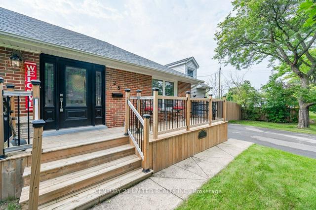 28 Masterson Dr, House detached with 3 bedrooms, 2 bathrooms and 5 parking in St. Catharines ON | Image 34
