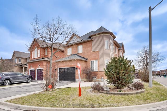 41 Fallstar Cres, House detached with 4 bedrooms, 4 bathrooms and 6 parking in Brampton ON | Image 12