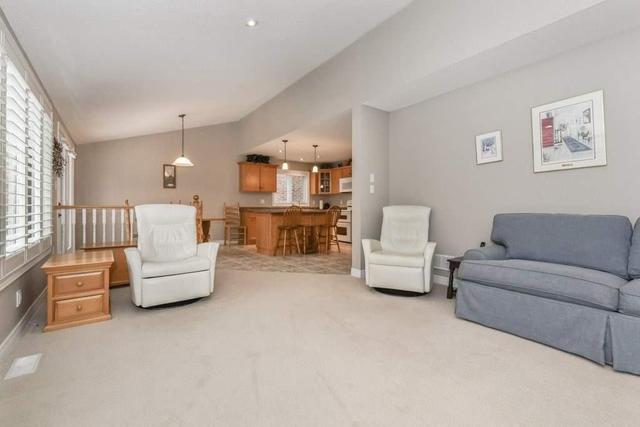 70 Marshall Dr, House detached with 4 bedrooms, 4 bathrooms and 4 parking in Guelph ON | Image 11