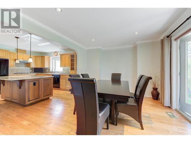 117 - 609 Truswell Road, House attached with 2 bedrooms, 2 bathrooms and 4 parking in Kelowna BC | Image 10