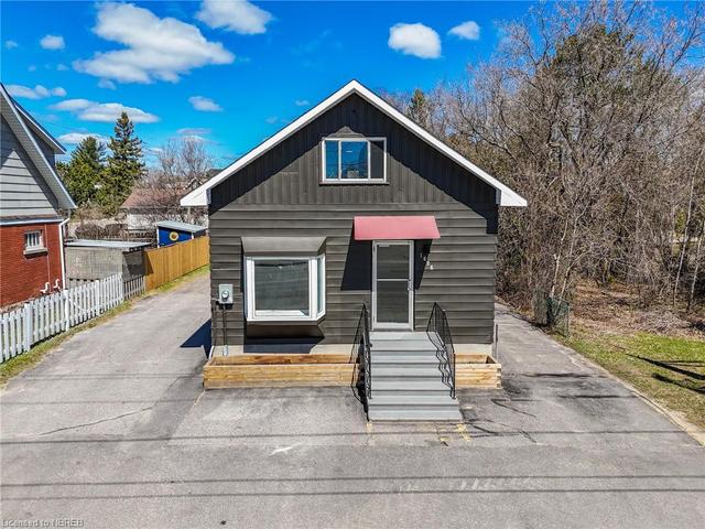 1626 Cassells Street, House detached with 1 bedrooms, 0 bathrooms and 6 parking in North Bay ON | Image 1