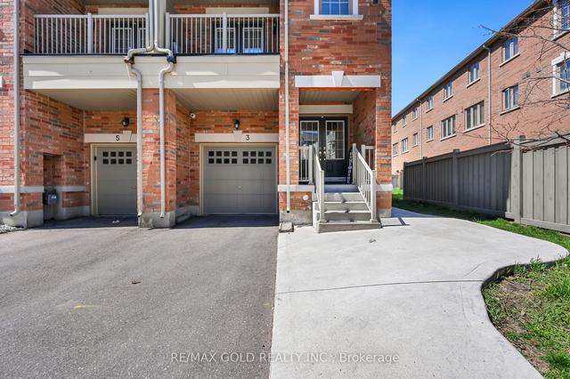 3 Shiff Cres, House attached with 4 bedrooms, 4 bathrooms and 3 parking in Brampton ON | Image 32