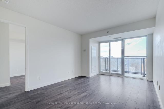 814 - 35 Saranac Blvd, Condo with 2 bedrooms, 1 bathrooms and 1 parking in Toronto ON | Image 2