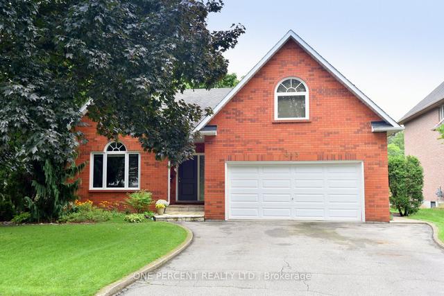 633 Andrea Crt, House detached with 2 bedrooms, 3 bathrooms and 6 parking in Burlington ON | Image 1