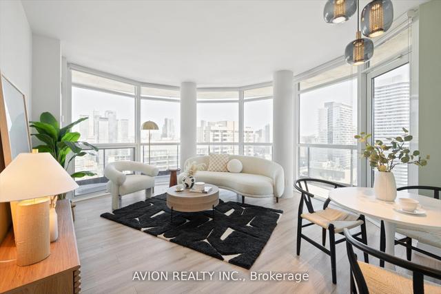 2905 - 21 Carlton St, Condo with 2 bedrooms, 2 bathrooms and 1 parking in Toronto ON | Image 14