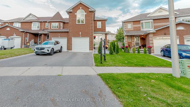 43 Creekwood Cres, House attached with 4 bedrooms, 3 bathrooms and 3 parking in Whitby ON | Image 1
