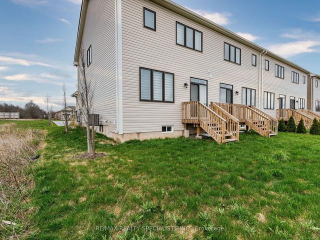 9 - 7789 Kalar Rd, Townhouse with 3 bedrooms, 3 bathrooms and 3 parking in Niagara Falls ON | Image 24
