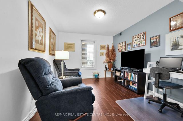 201 - 970 Golf Links Rd, Condo with 2 bedrooms, 2 bathrooms and 1 parking in Hamilton ON | Image 17