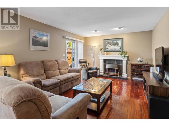 3315 Hyde Park Place, House detached with 5 bedrooms, 4 bathrooms and 6 parking in Coquitlam BC | Image 10