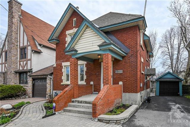 369 Main Street, House detached with 3 bedrooms, 2 bathrooms and 3 parking in Ottawa ON | Image 1