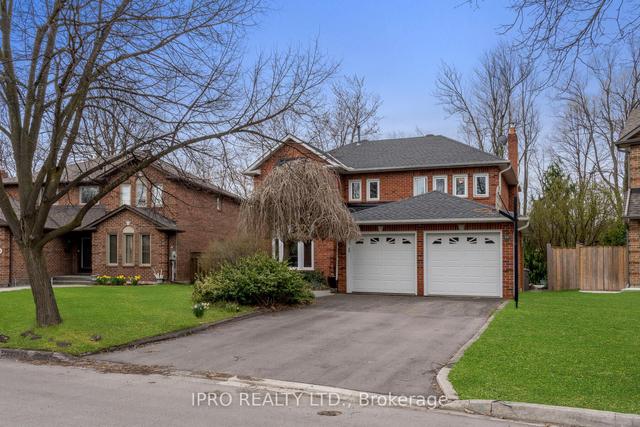 14 Mintwood Crt, House detached with 4 bedrooms, 3 bathrooms and 6 parking in Brampton ON | Image 1