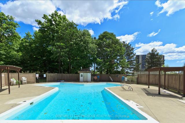 519 - 551 The West Mall, Condo with 3 bedrooms, 2 bathrooms and 1 parking in Toronto ON | Image 26