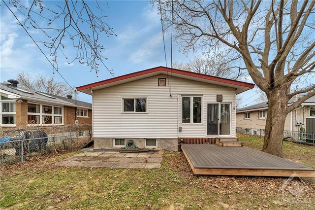 882 Trojan Avenue, House detached with 3 bedrooms, 2 bathrooms and 3 parking in Ottawa ON | Image 29