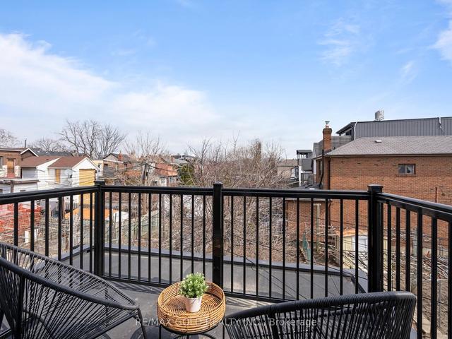 1007 Ossington Ave, House detached with 3 bedrooms, 4 bathrooms and 0 parking in Toronto ON | Image 7