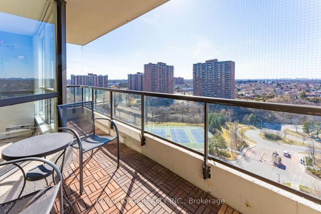 1608 - 3 Rowntree Rd, Condo with 2 bedrooms, 2 bathrooms and 1 parking in Toronto ON | Image 5