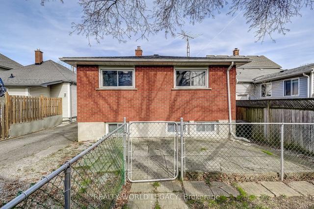 59 Rodman St, House detached with 3 bedrooms, 2 bathrooms and 3 parking in St. Catharines ON | Image 26