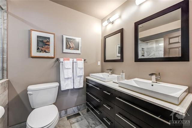 1228 Foxborough Private, Townhouse with 4 bedrooms, 3 bathrooms and 2 parking in Ottawa ON | Image 16