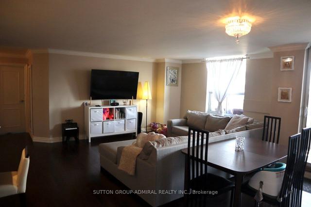 1208 - 60 Inverlochy Blvd, Condo with 3 bedrooms, 2 bathrooms and 1 parking in Markham ON | Image 3