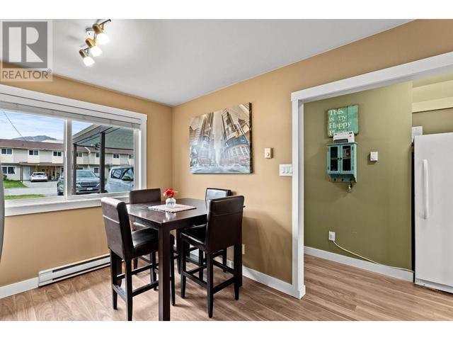 41 - 1697 Greenfield Ave, House attached with 3 bedrooms, 1 bathrooms and null parking in Kamloops BC | Image 5