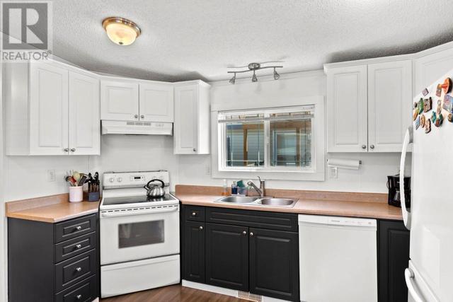 7 - 7545 Dallas Drive, House detached with 3 bedrooms, 2 bathrooms and null parking in Kamloops BC | Image 7