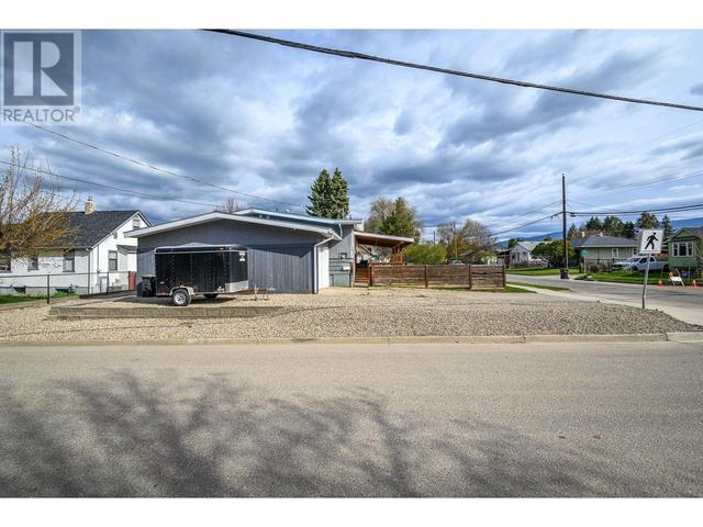 4108 25th Street, House detached with 5 bedrooms, 2 bathrooms and 5 parking in Vernon BC | Image 27