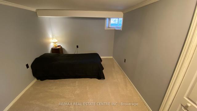 2 Gregory St S, House detached with 2 bedrooms, 2 bathrooms and 5 parking in Brampton ON | Image 22