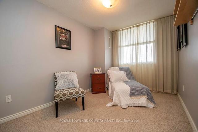 1611 - 44 Falby Crt, Condo with 2 bedrooms, 2 bathrooms and 1 parking in Ajax ON | Image 3