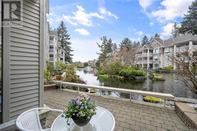 102 - 5685 Edgewater Lane, Condo with 1 bedrooms, 1 bathrooms and 1 parking in Nanaimo BC | Image 1