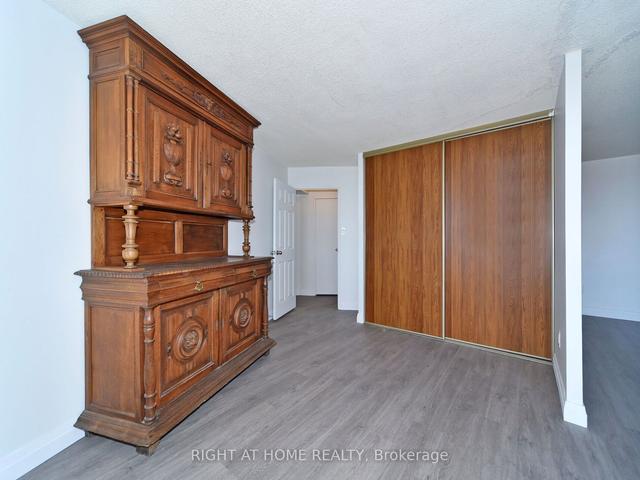706 - 121 Trudelle St, Condo with 3 bedrooms, 2 bathrooms and 2 parking in Toronto ON | Image 25
