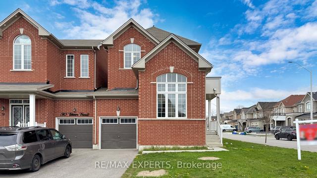 32 Titan Tr, House attached with 4 bedrooms, 4 bathrooms and 3 parking in Markham ON | Image 1