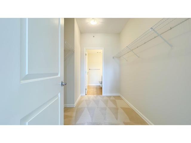 405 - 1551 Foster Street, Condo with 2 bedrooms, 2 bathrooms and 2 parking in White Rock BC | Image 10