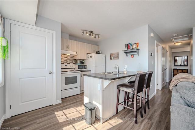 205 - 7 Cityview Dr S, Condo with 1 bedrooms, 1 bathrooms and 1 parking in Guelph ON | Image 5