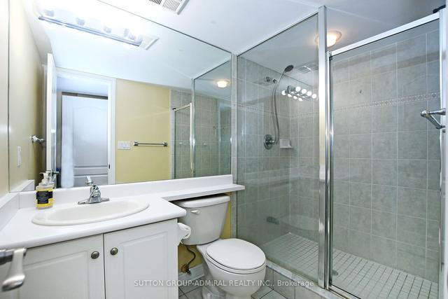 405 - 50 Disera Dr, Condo with 2 bedrooms, 2 bathrooms and 1 parking in Vaughan ON | Image 15