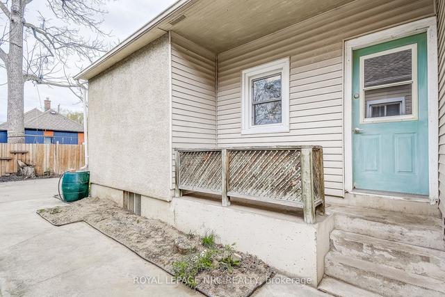 17 Marquis St, House detached with 3 bedrooms, 2 bathrooms and 2 parking in St. Catharines ON | Image 27
