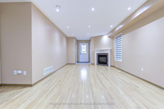 15 Bramcedar Cres, House semidetached with 3 bedrooms, 4 bathrooms and 4 parking in Brampton ON | Image 35