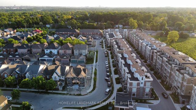 1112 - 65 Lindcrest Manr, Townhouse with 3 bedrooms, 3 bathrooms and 1 parking in Markham ON | Image 9