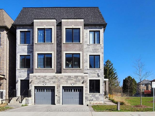 6 Mcgurran Lane, House semidetached with 4 bedrooms, 4 bathrooms and 2 parking in Richmond Hill ON | Image 1