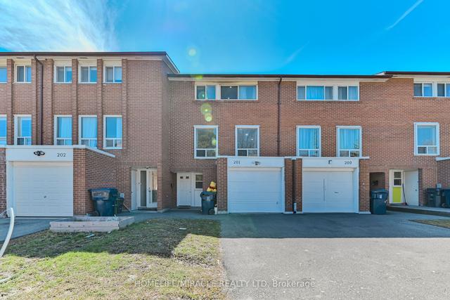 201 - 6444 Finch Ave W, Townhouse with 4 bedrooms, 3 bathrooms and 2 parking in Toronto ON | Image 1