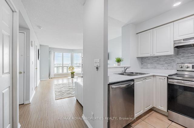 1609 - 11 Lee Centre Dr, Condo with 1 bedrooms, 1 bathrooms and 1 parking in Toronto ON | Image 23
