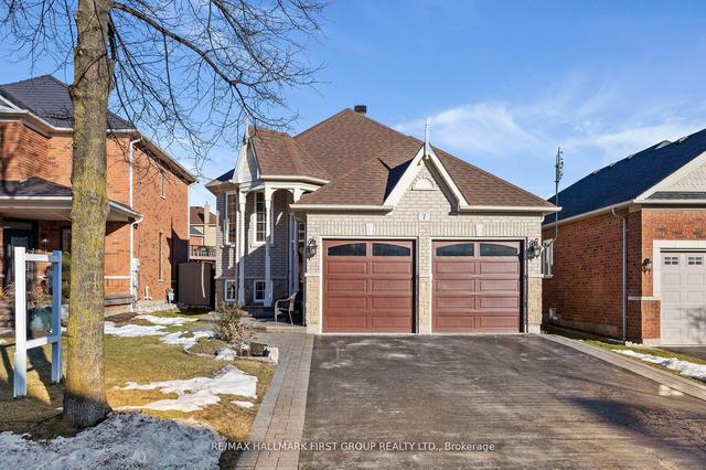 7 Inverary Crt, House detached with 3 bedrooms, 3 bathrooms and 6 parking in Whitby ON | Image 12
