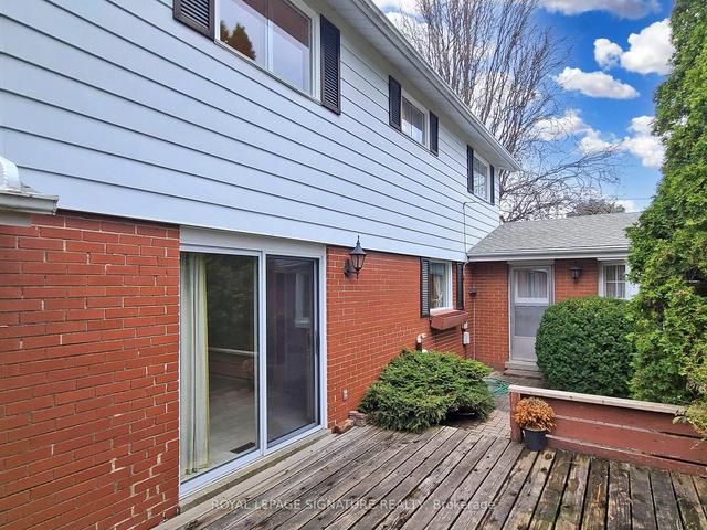 3181 Ryndam Crt, House detached with 3 bedrooms, 2 bathrooms and 4 parking in Mississauga ON | Image 32