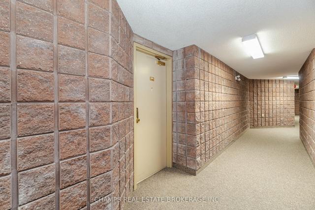 103 - 384 Erb St W, Condo with 2 bedrooms, 1 bathrooms and 1 parking in Waterloo ON | Image 37