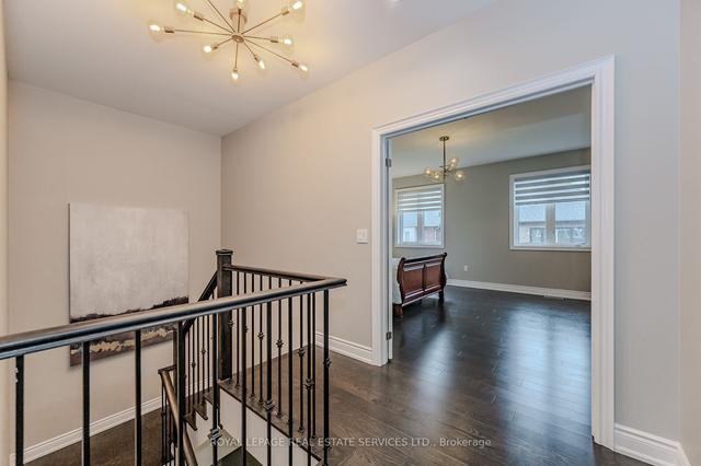 3048 Parsonage Cres, House detached with 4 bedrooms, 3 bathrooms and 4 parking in Oakville ON | Image 13
