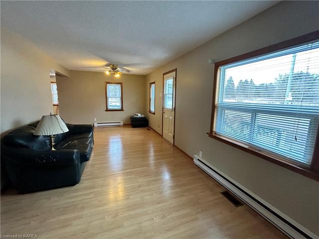 2417 Henderson Road, House detached with 1 bedrooms, 1 bathrooms and 4 parking in Central Frontenac ON | Image 20