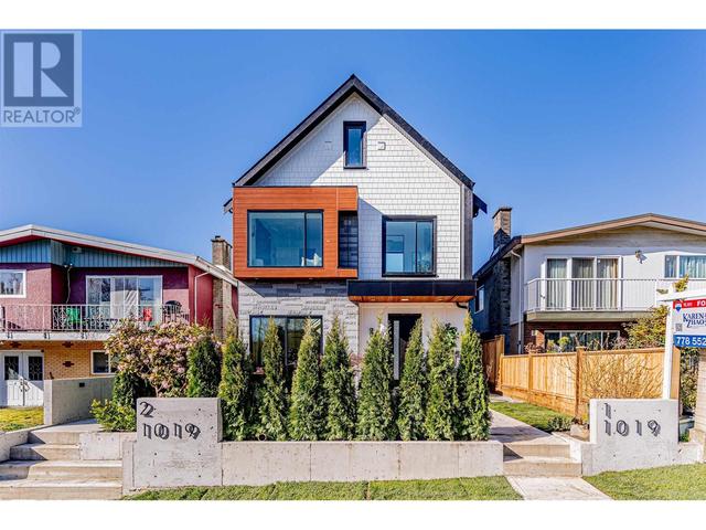 1 - 1019 39th Avenue, House detached with 3 bedrooms, 4 bathrooms and 1 parking in Vancouver BC | Image 1