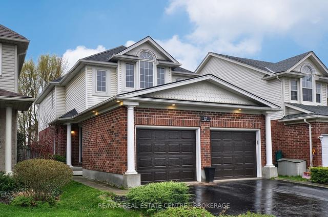52 Newport Dr, House detached with 3 bedrooms, 4 bathrooms and 4 parking in Cambridge ON | Image 1