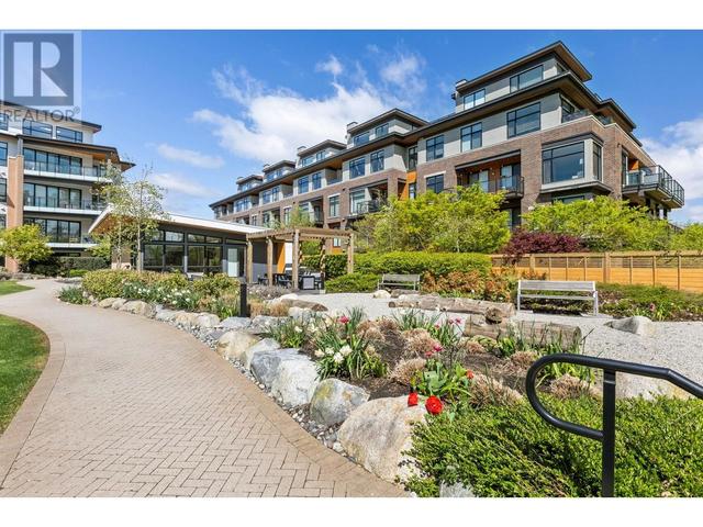 120 - 300 Salter Street, Condo with 2 bedrooms, 2 bathrooms and 2 parking in New Westminster BC | Image 27