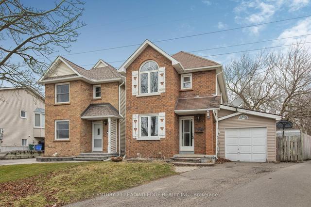 412 Pompano Crt, House detached with 3 bedrooms, 3 bathrooms and 4 parking in Oshawa ON | Image 1
