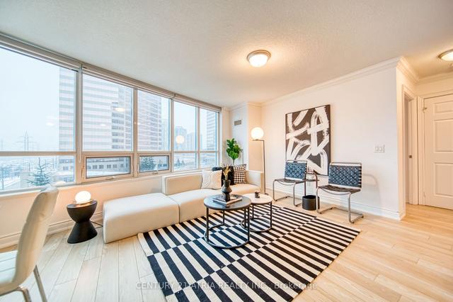 620 - 25 Greenview Ave, Condo with 2 bedrooms, 2 bathrooms and 1 parking in Toronto ON | Image 1